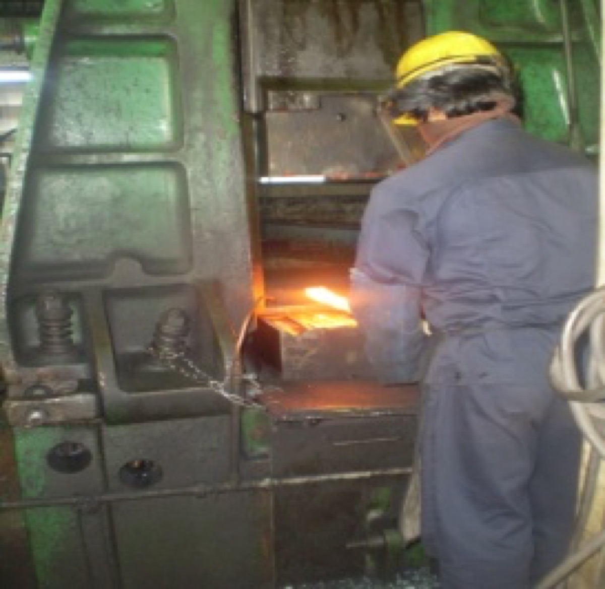 Hot forging with hammer