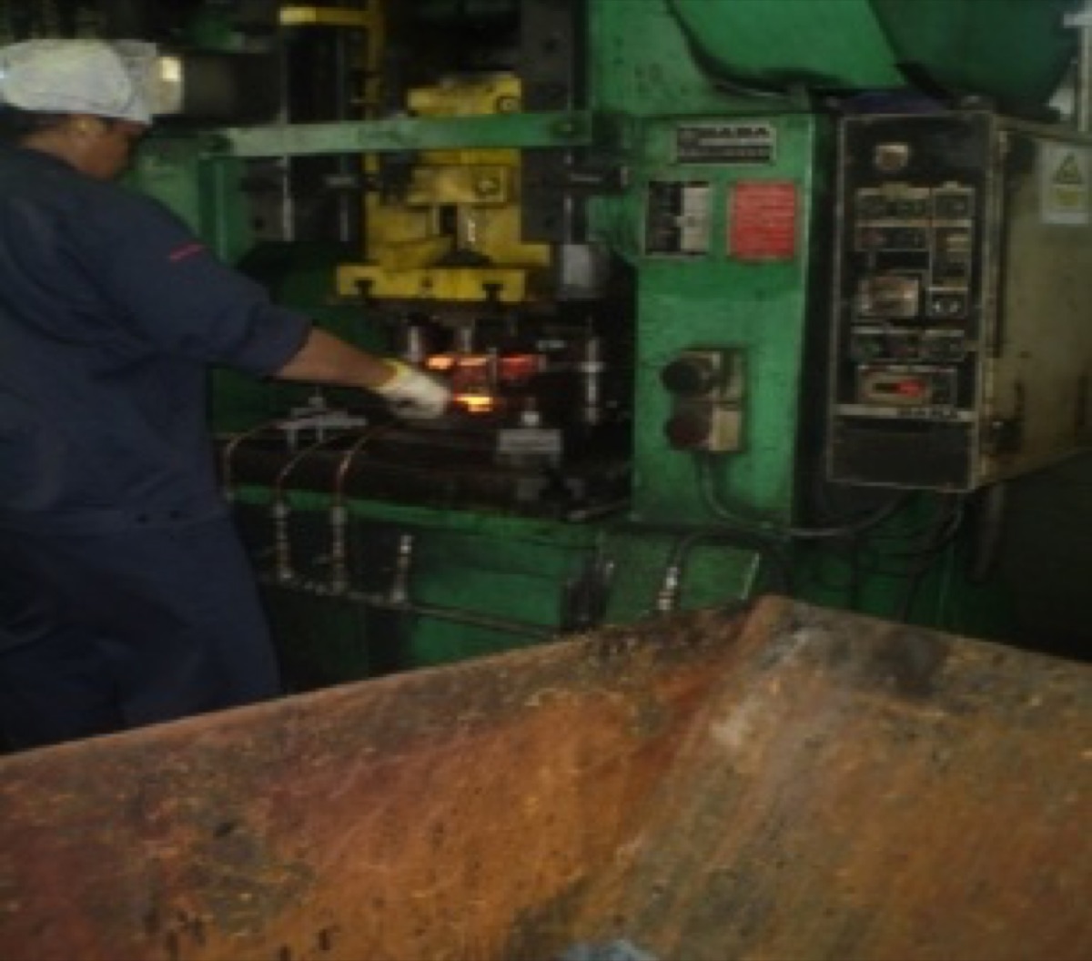 Trimming press operation